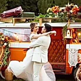 turuncu karavan düğün fotoğraf konsepti